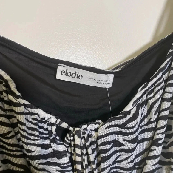 Elodie Gathered Tie Zebra Top NWT Cropped - Picture 6 of 8